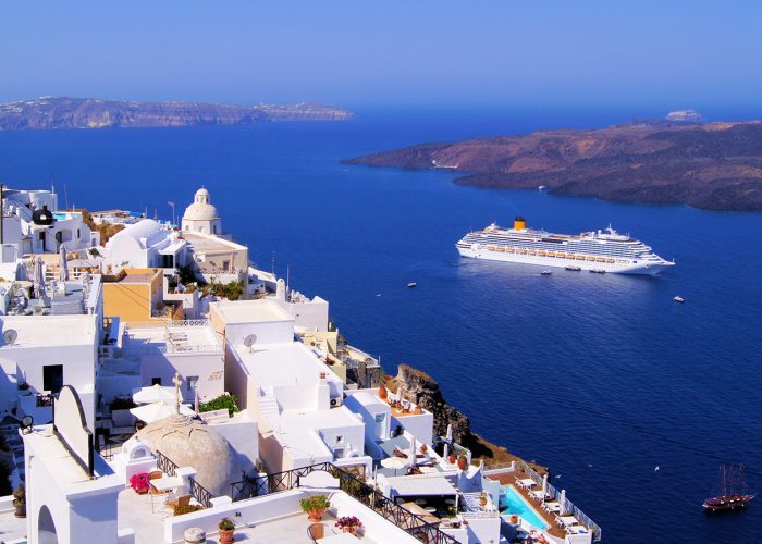 10 Best Luxury Cruise Ships